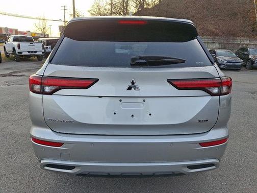 2022 Mitsubishi Outlander SEL Special Edition