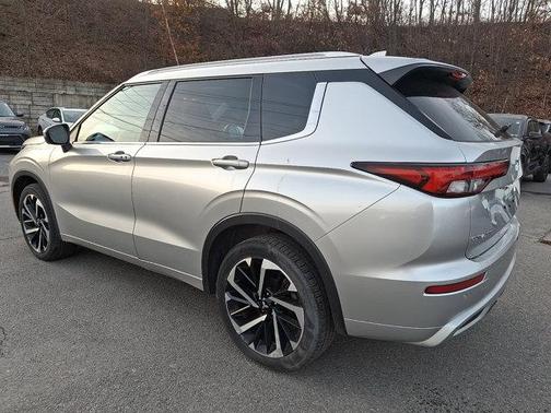 2022 Mitsubishi Outlander SEL Special Edition