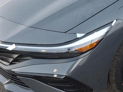 2026 Hyundai ELANTRA SEL