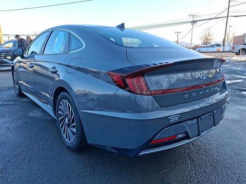 2023 Hyundai SONATA Hybrid SEL