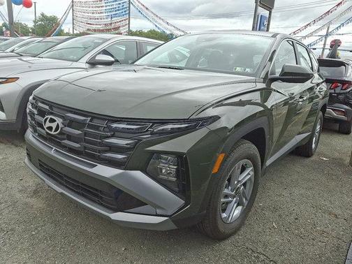 2025 Hyundai TUCSON SE