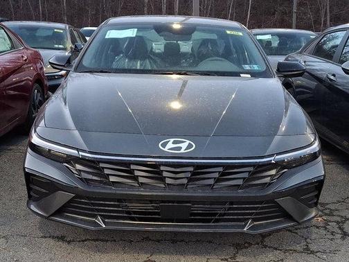 2026 Hyundai ELANTRA SEL