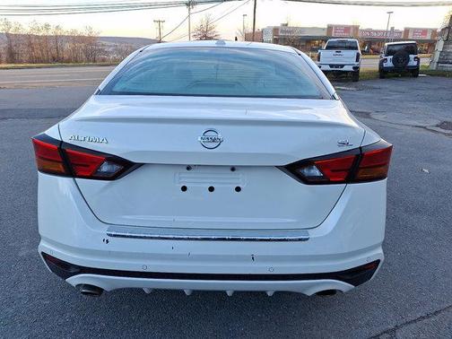 2021 Nissan Altima 2.5 SL