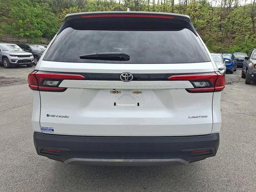 Wind Chill Pearl 2024 Toyota Grand Highlander Hybrid LIMITED