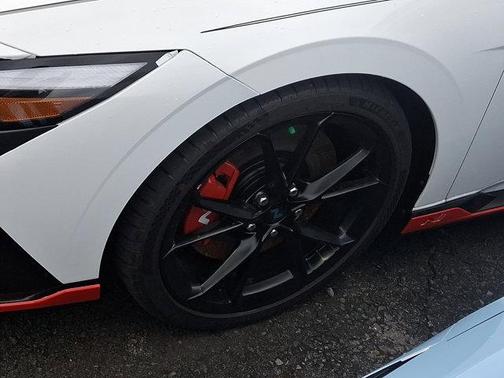 2025 Hyundai ELANTRA N Base