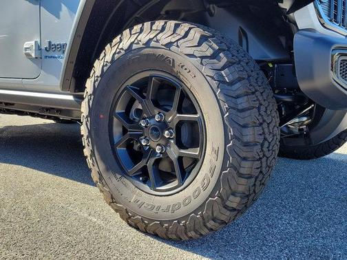 2024 Jeep Wrangler 4xe Sport