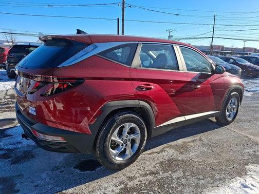 2024 Hyundai TUCSON SE