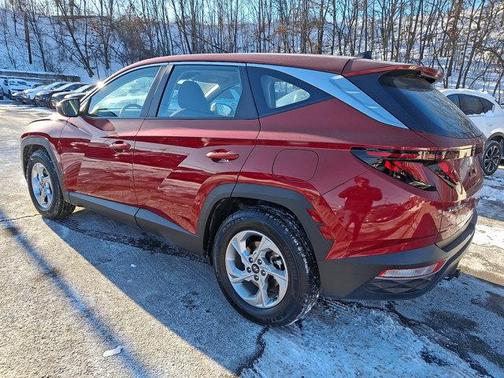 2024 Hyundai TUCSON SE