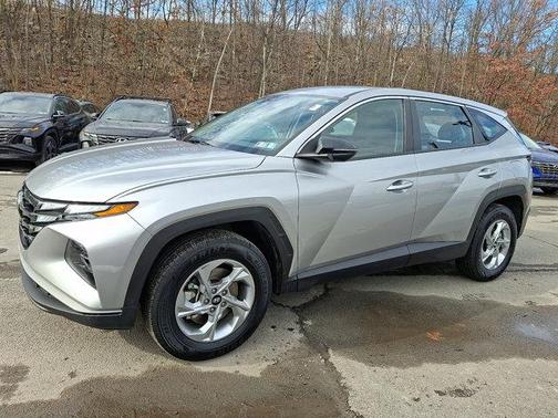 2024 Hyundai TUCSON SE