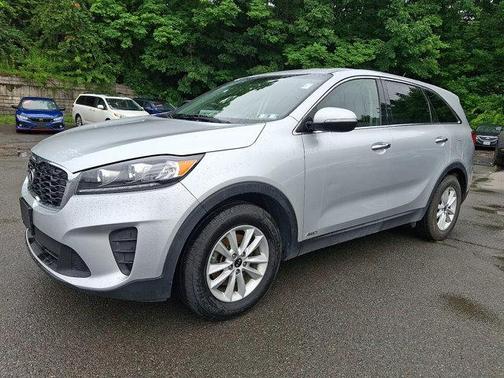 Sparkling Silver 2020 Kia Sorento LX