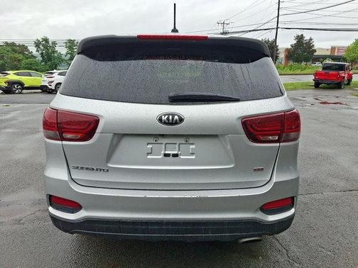 Sparkling Silver 2020 Kia Sorento LX