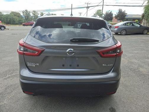 2021 Nissan Rogue Sport SL