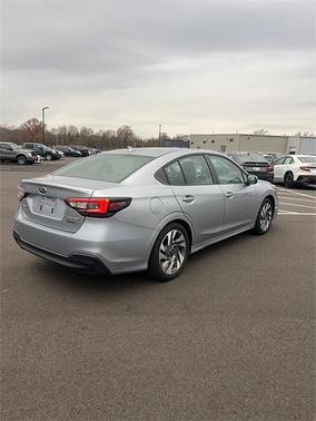 2023 Subaru Legacy 