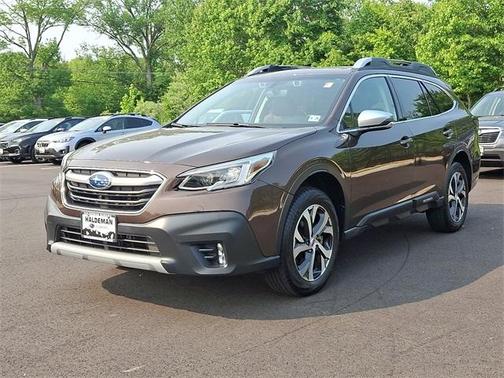 2022 Subaru Outback Touring