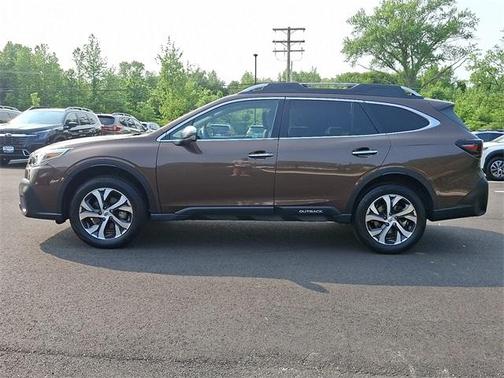 2022 Subaru Outback Touring