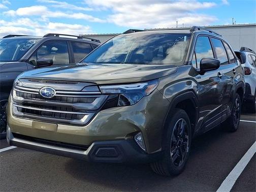 2025 Subaru Forester Hybrid Premium