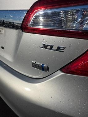 2014 Toyota Camry Hybrid XLE