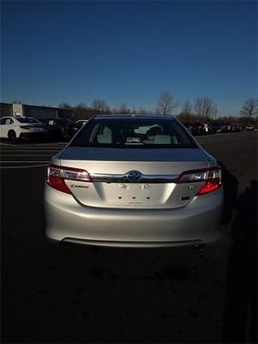 2014 Toyota Camry Hybrid XLE