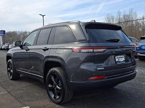 2023 Jeep Grand Cherokee Altitude