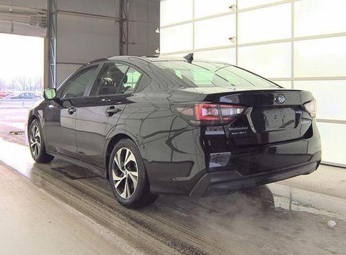 Crystal Black Silica 2025 Subaru Legacy Premium