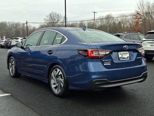 2021 Subaru Legacy 