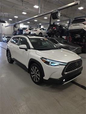 2023 Toyota Corolla Cross XLE