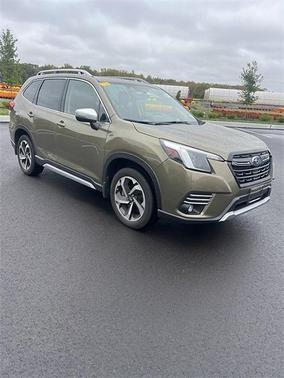 2023 Subaru Forester Touring