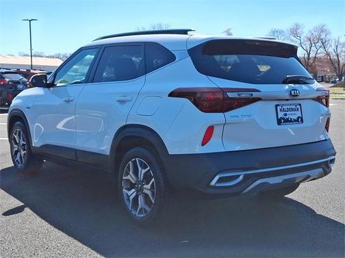2021 Kia Seltos EX