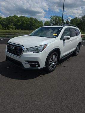 Crystal White Pearl 2019 Subaru Ascent Limited 7-Passenger