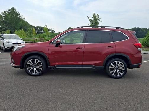 Crimson Red Pearl 2022 Subaru Forester Limited