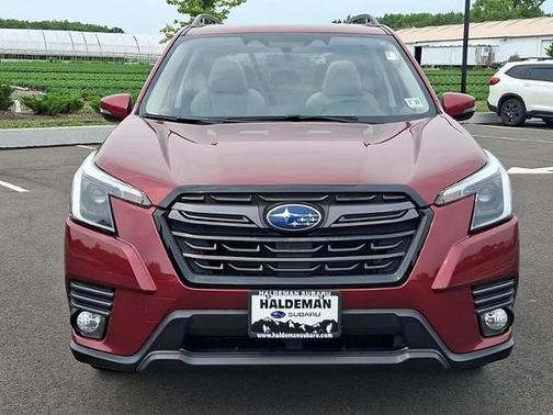 Crimson Red Pearl 2022 Subaru Forester Limited