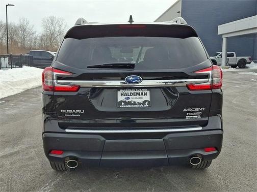 2023 Subaru Ascent Touring 7-Passenger