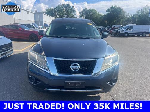 2015 Nissan Pathfinder S