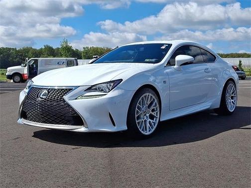 2017 Lexus RC 200t Base