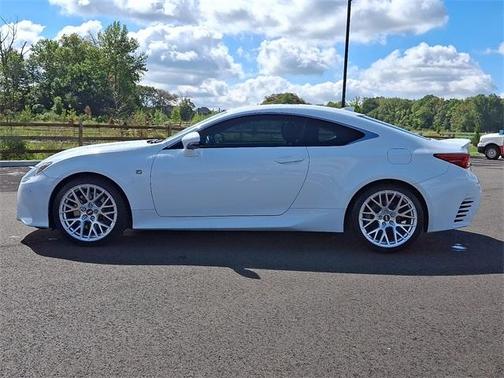 2017 Lexus RC 200t Base