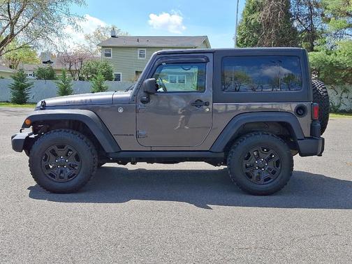 2017 Jeep Wrangler Sport