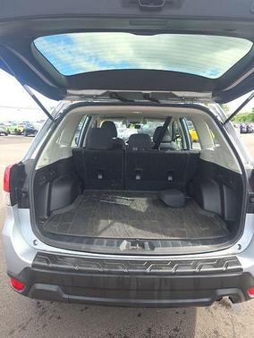 Ice Silver Metallic 2020 Subaru Forester