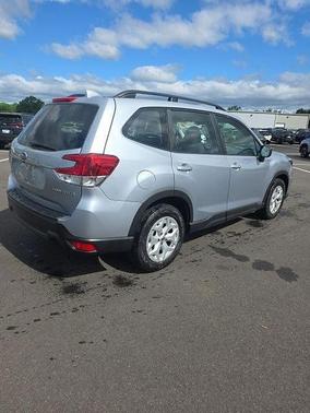 Ice Silver Metallic 2020 Subaru Forester