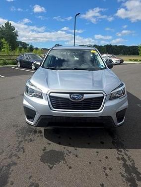 Ice Silver Metallic 2020 Subaru Forester