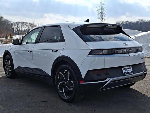 2022 Hyundai IONIQ 5 SEL