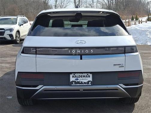 2022 Hyundai IONIQ 5 SEL