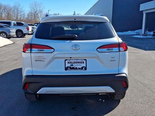 2022 Toyota Corolla Cross LE