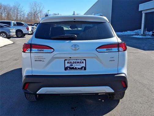 2022 Toyota Corolla Cross LE