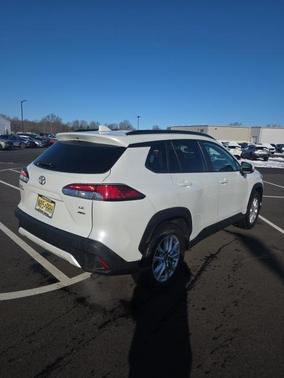 2022 Toyota Corolla Cross LE