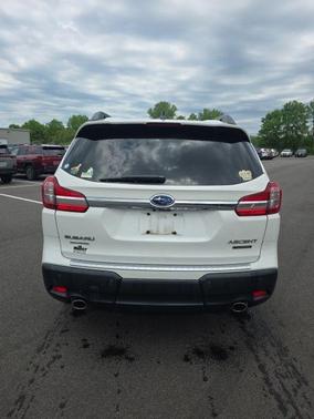 Crystal White Pearl 2021 Subaru Ascent Touring 7-Passenger