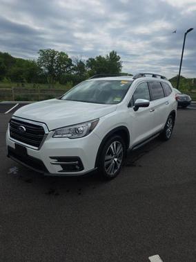 Crystal White Pearl 2021 Subaru Ascent Touring 7-Passenger