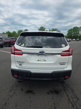Crystal White Pearl 2021 Subaru Ascent Touring 7-Passenger