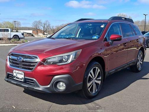Crimson Red Pearl 2018 Subaru Outback 2.5i Limited