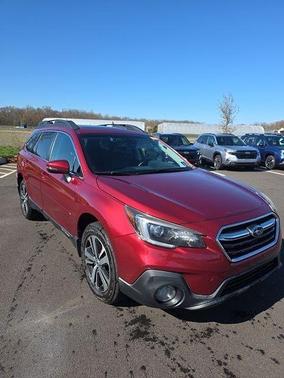 Crimson Red Pearl 2018 Subaru Outback 2.5i Limited
