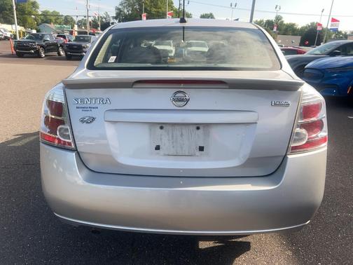 2011 Nissan Sentra 2.0 SR